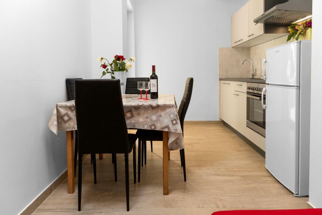 Dubravka Apartmani Mokošica Exterior foto